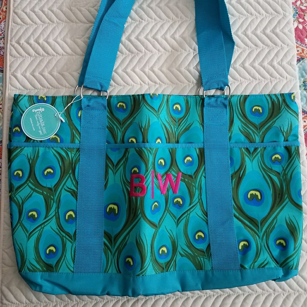 Gorgeous Initials, Inc. Bottoms Up beach bag!